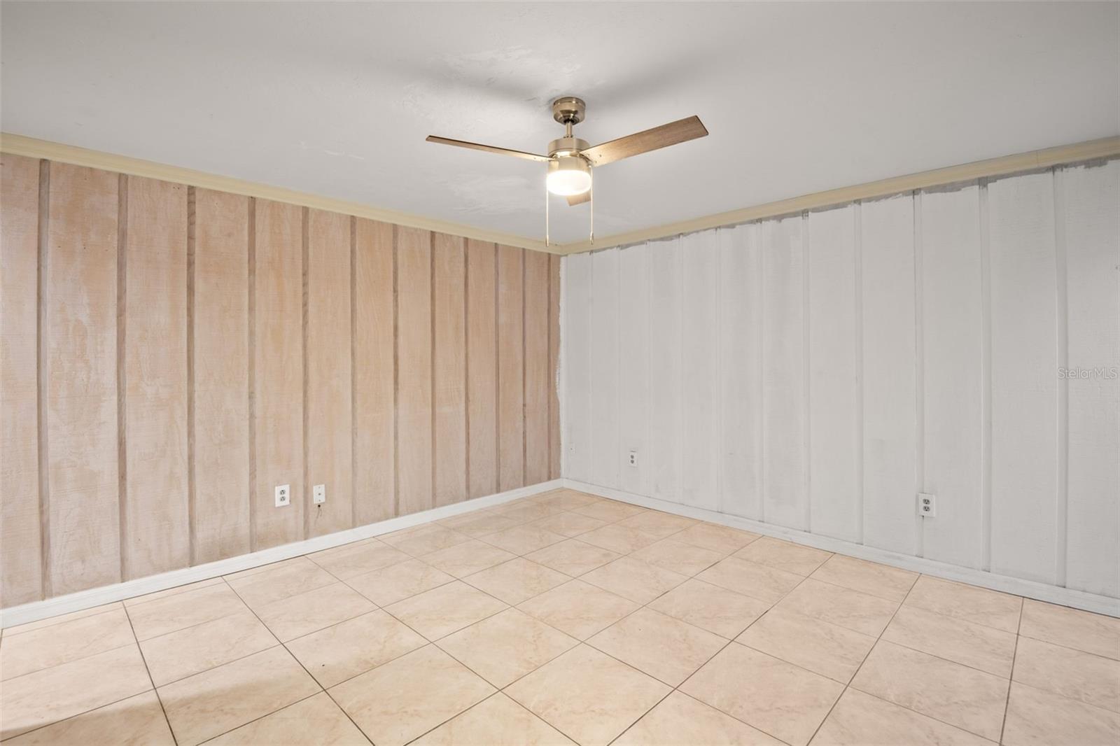 BEACON WOODS VILLAGE - Residential