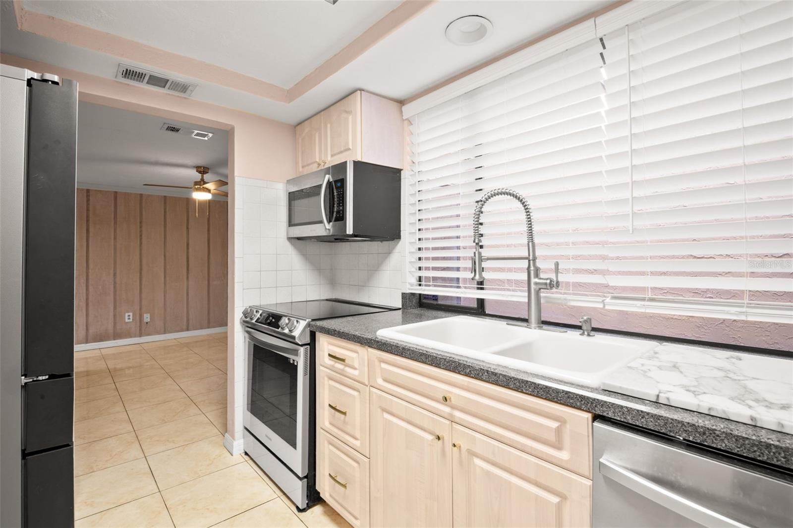 BEACON WOODS VILLAGE - Residential