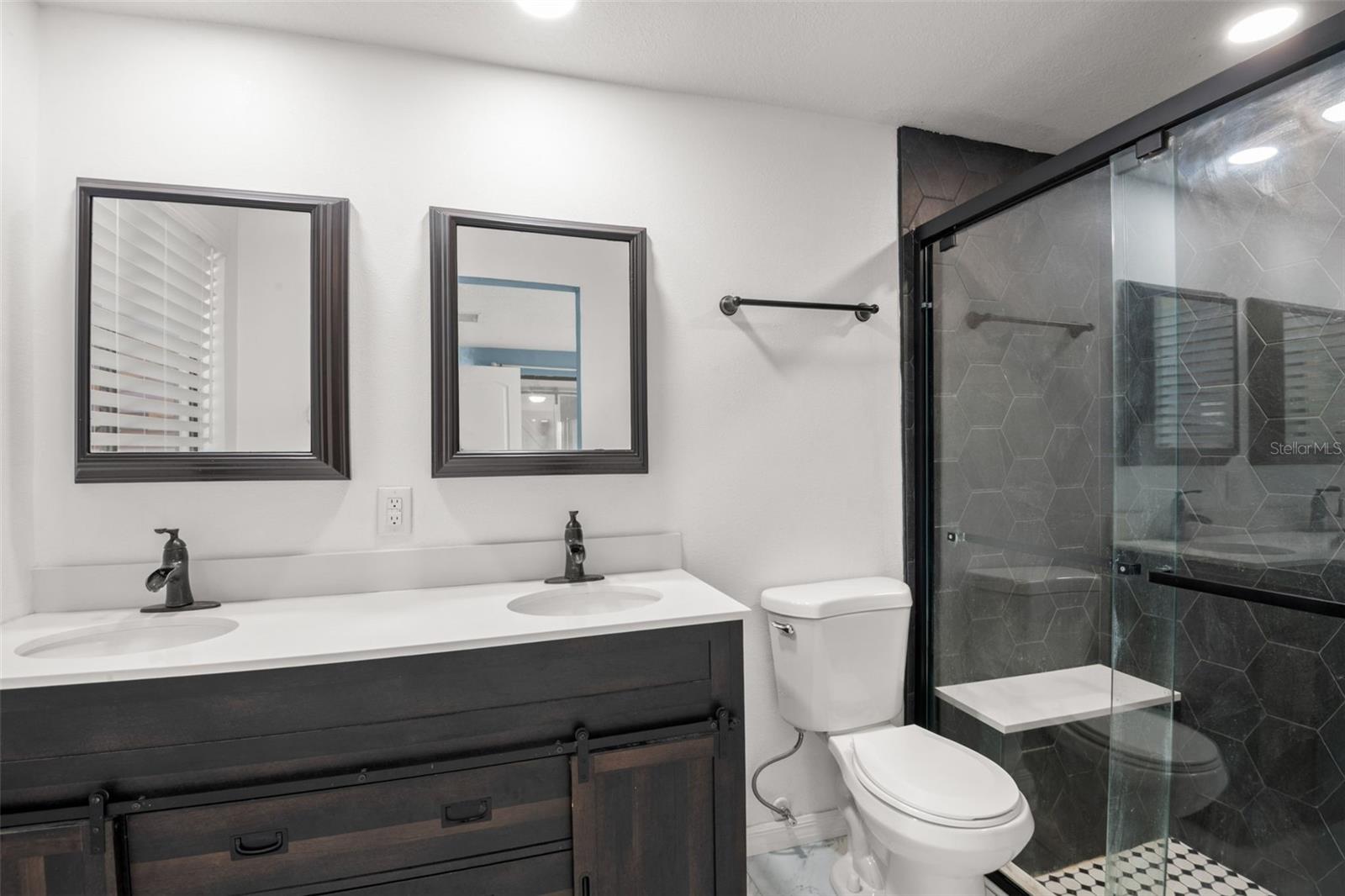 BEACON WOODS VILLAGE - Residential