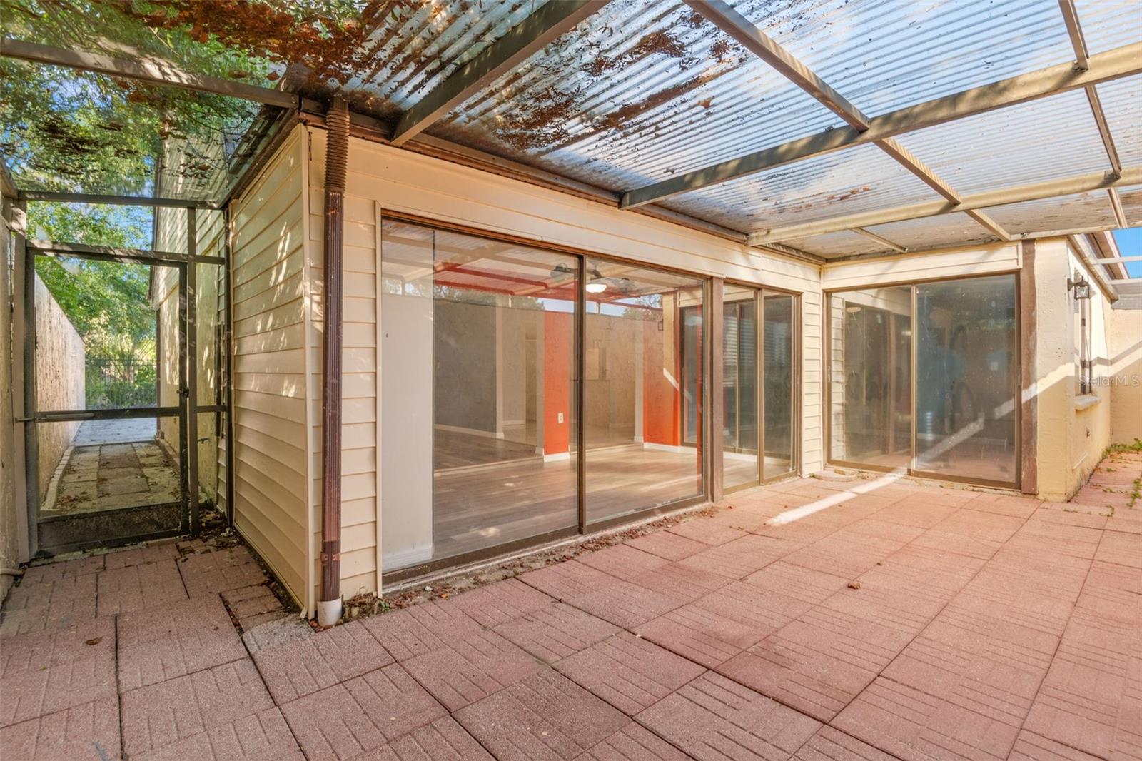 BEACON WOODS VILLAGE - Residential