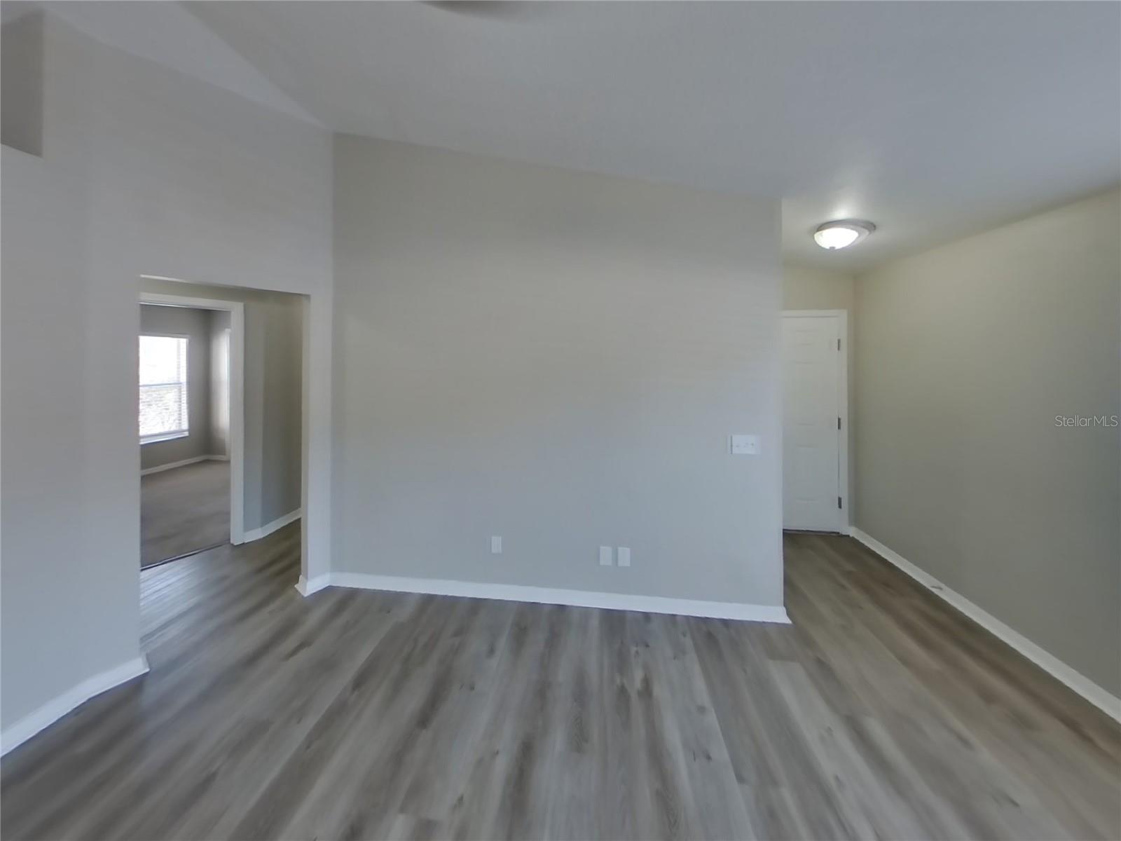 OAK CREEK PRCL H-H - Residential Lease