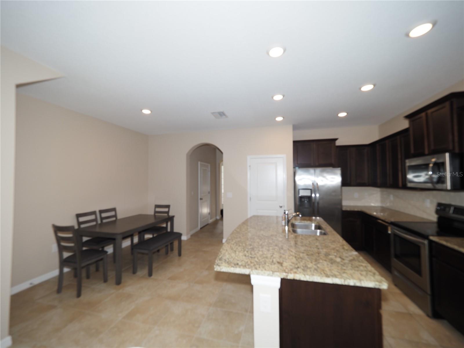 LANDING PH 1 - Residential Lease