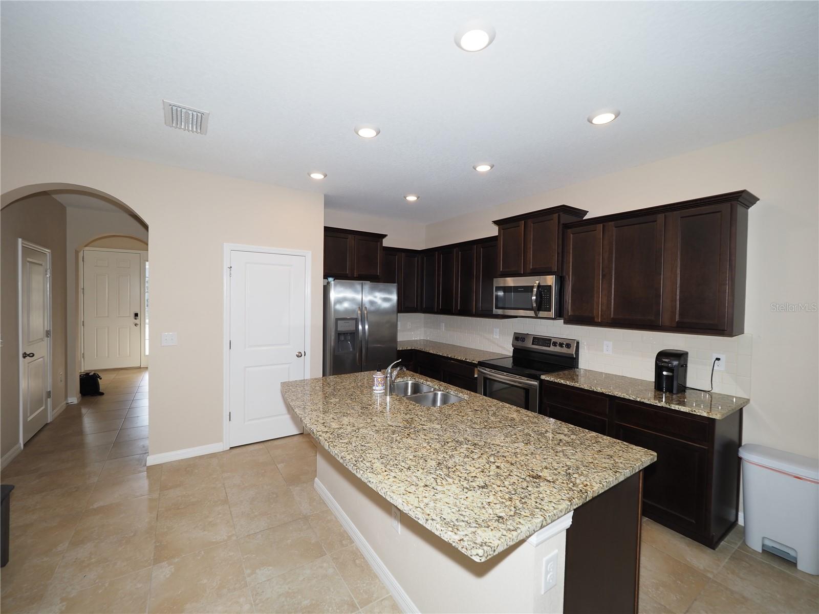 LANDING PH 1 - Residential Lease