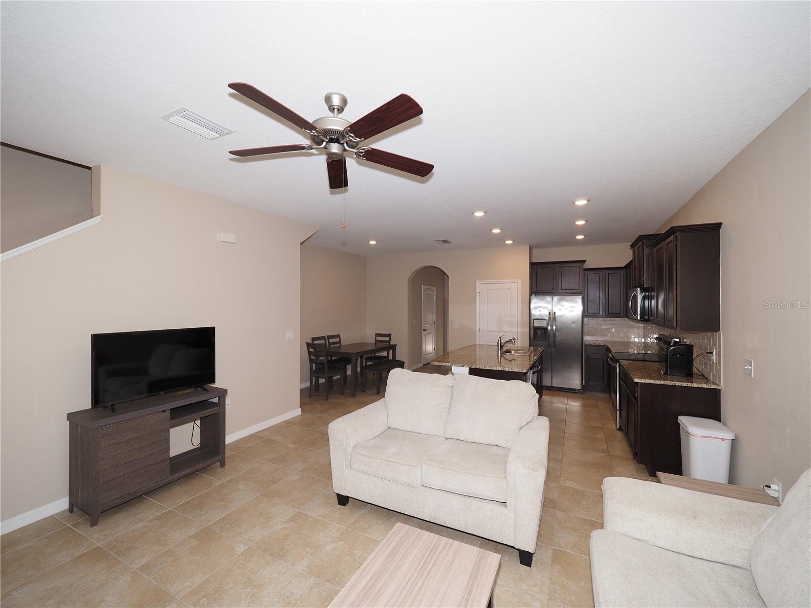 LANDING PH 1 - Residential Lease
