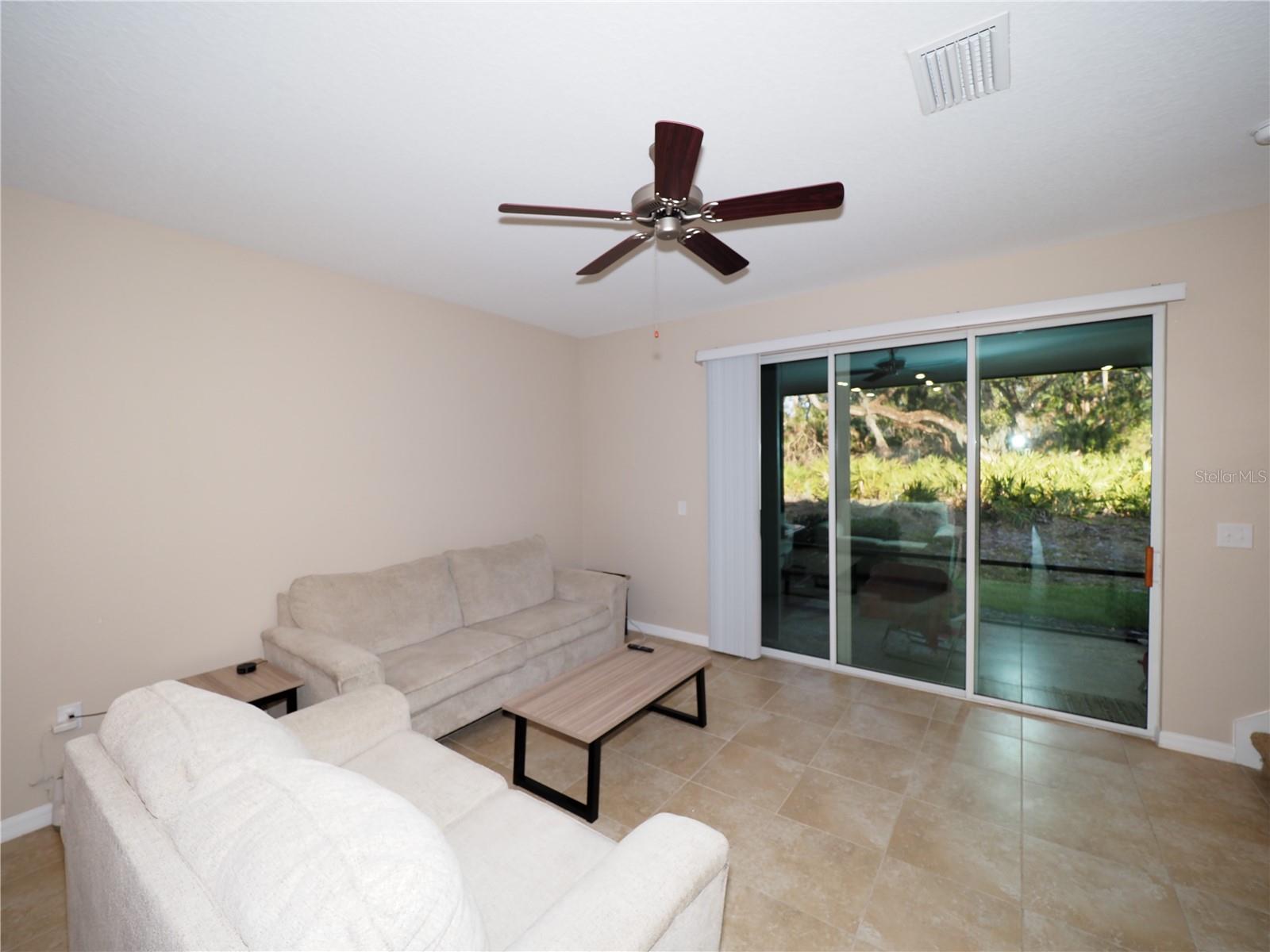 LANDING PH 1 - Residential Lease