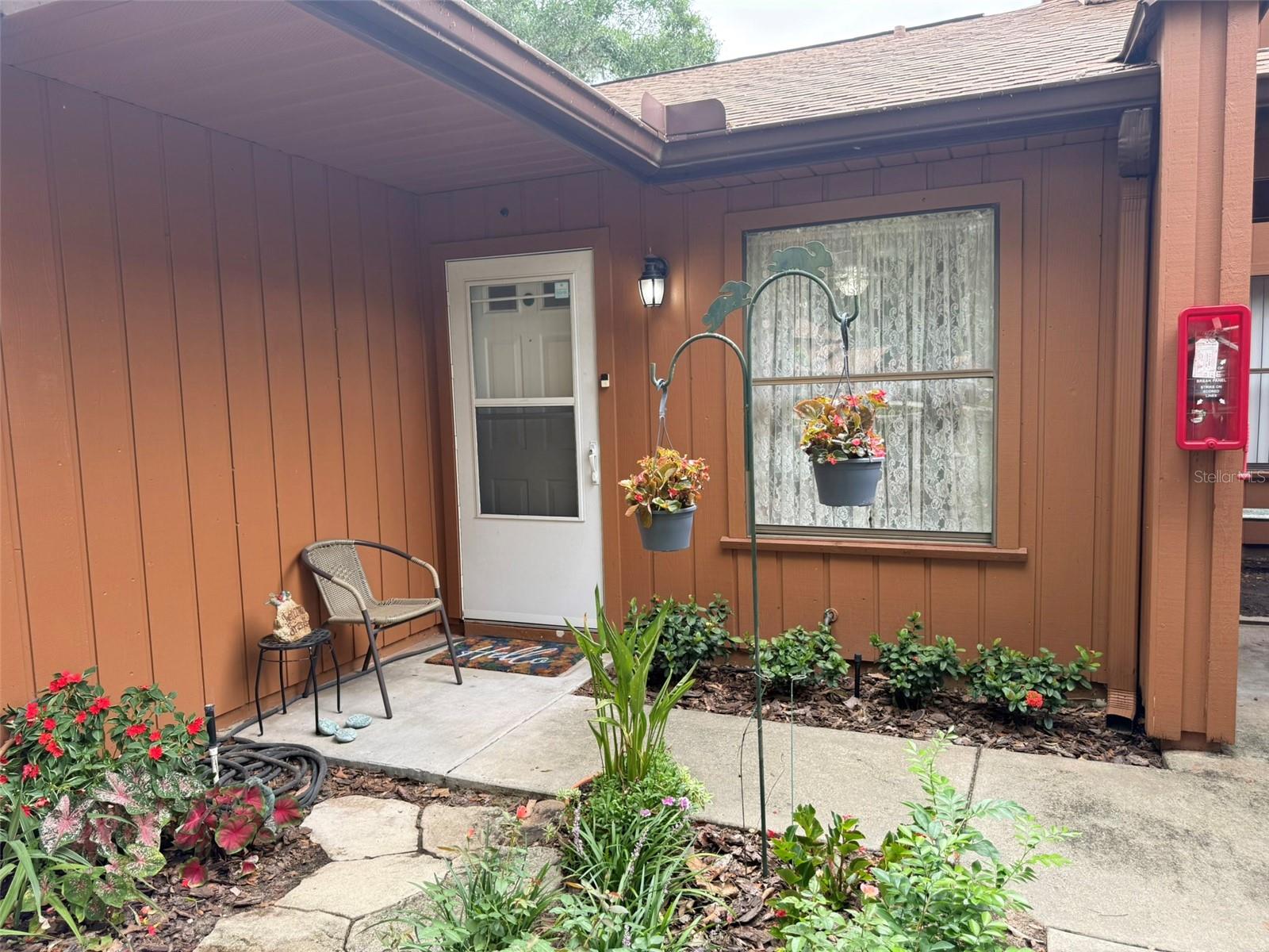 2701 NE 10TH STREET 401