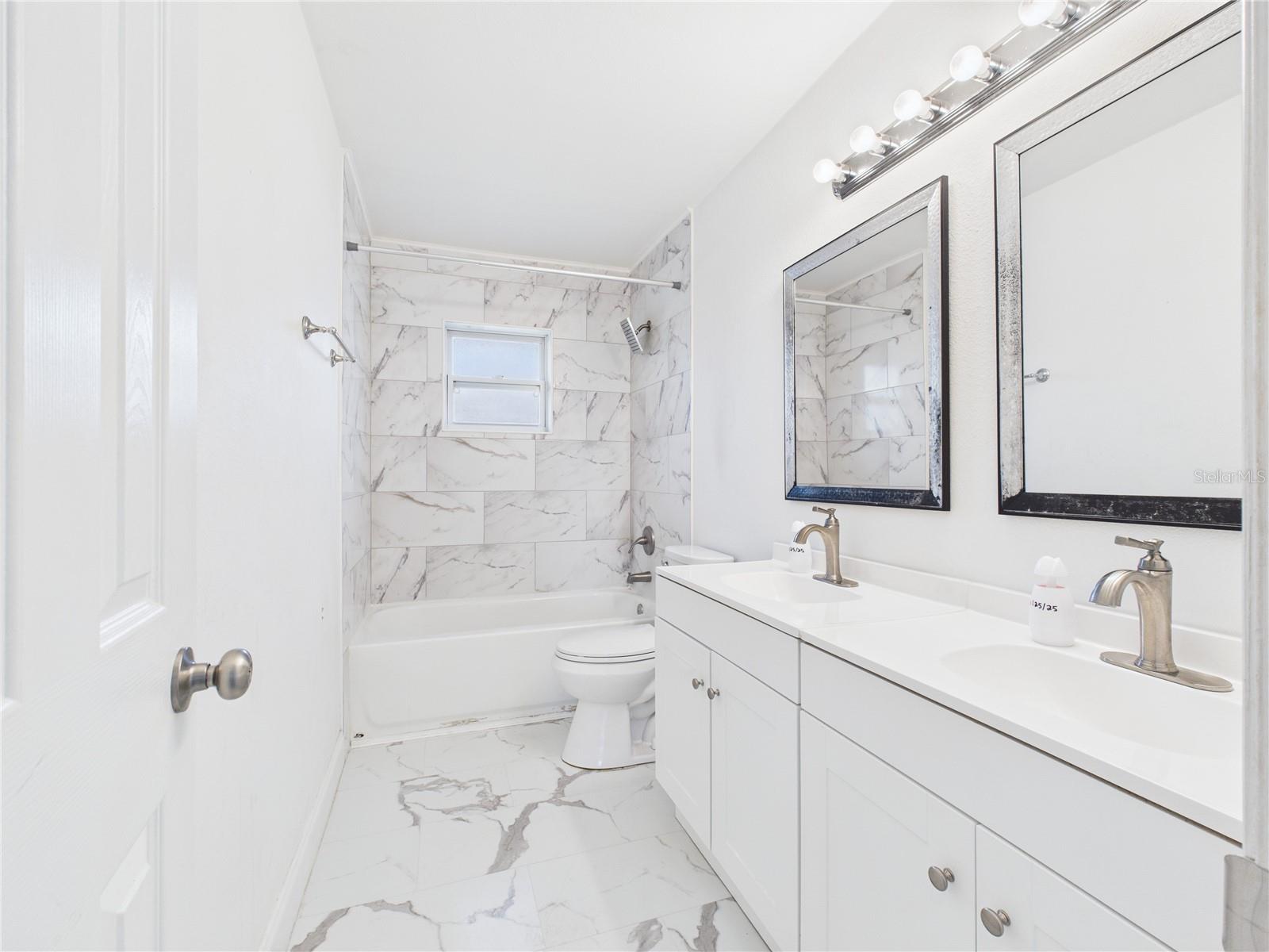 SILVER SPGS SHORES - Residential