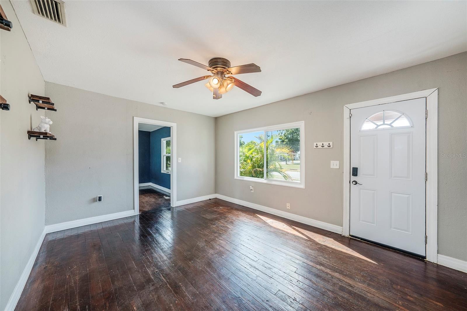 RIVERBEND MANOR - Residential