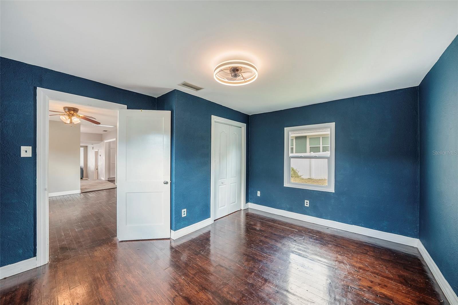 RIVERBEND MANOR - Residential