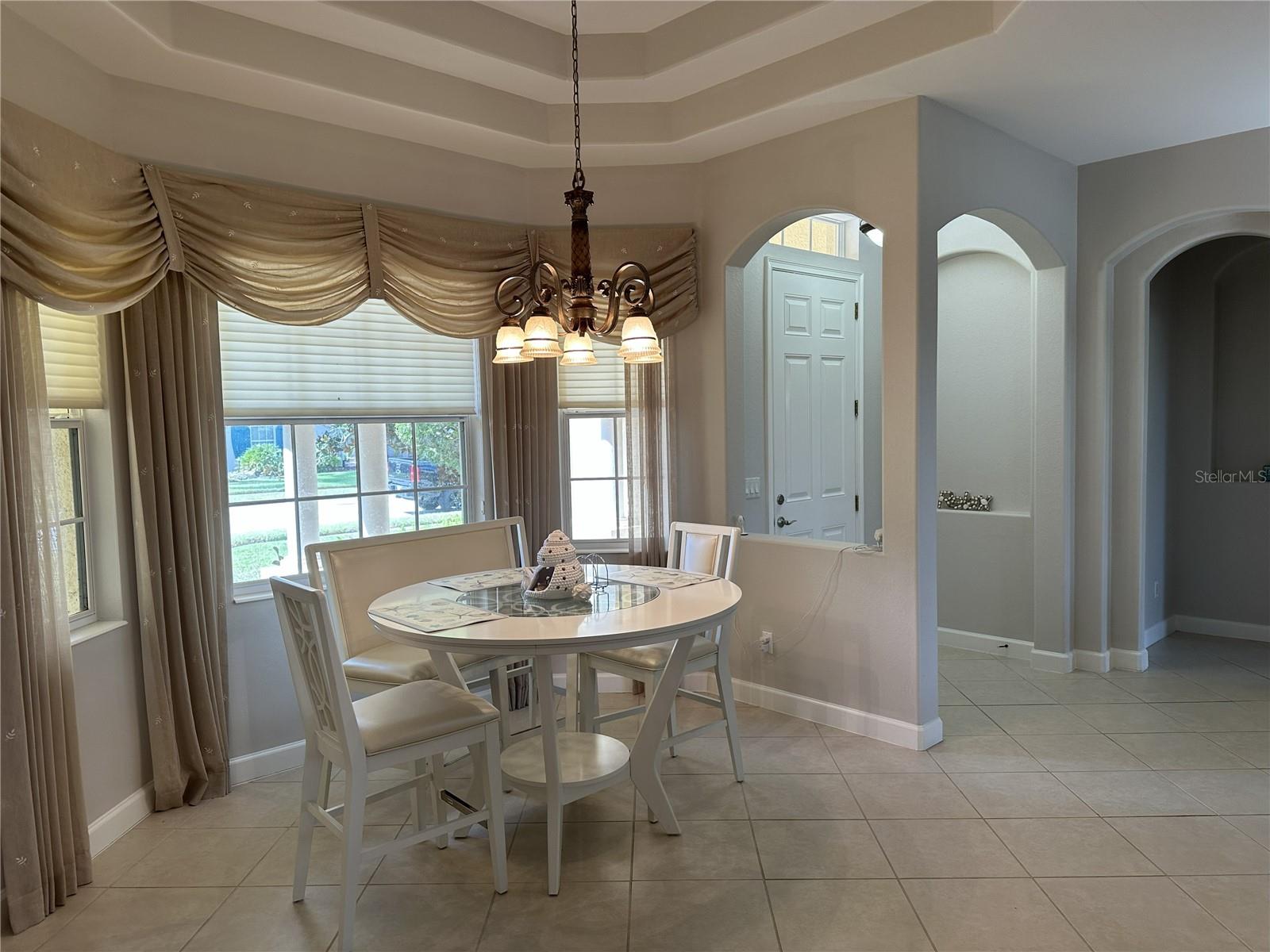 VENETIAN GOLF & RIV CLUB PH 03H - Residential Lease