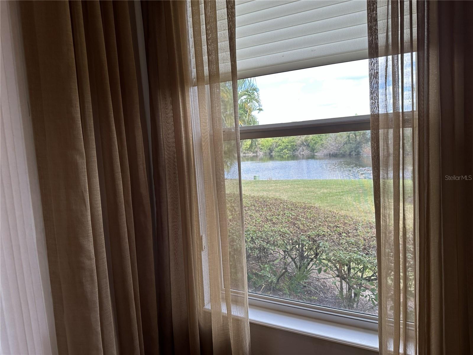 VENETIAN GOLF & RIV CLUB PH 03H - Residential Lease