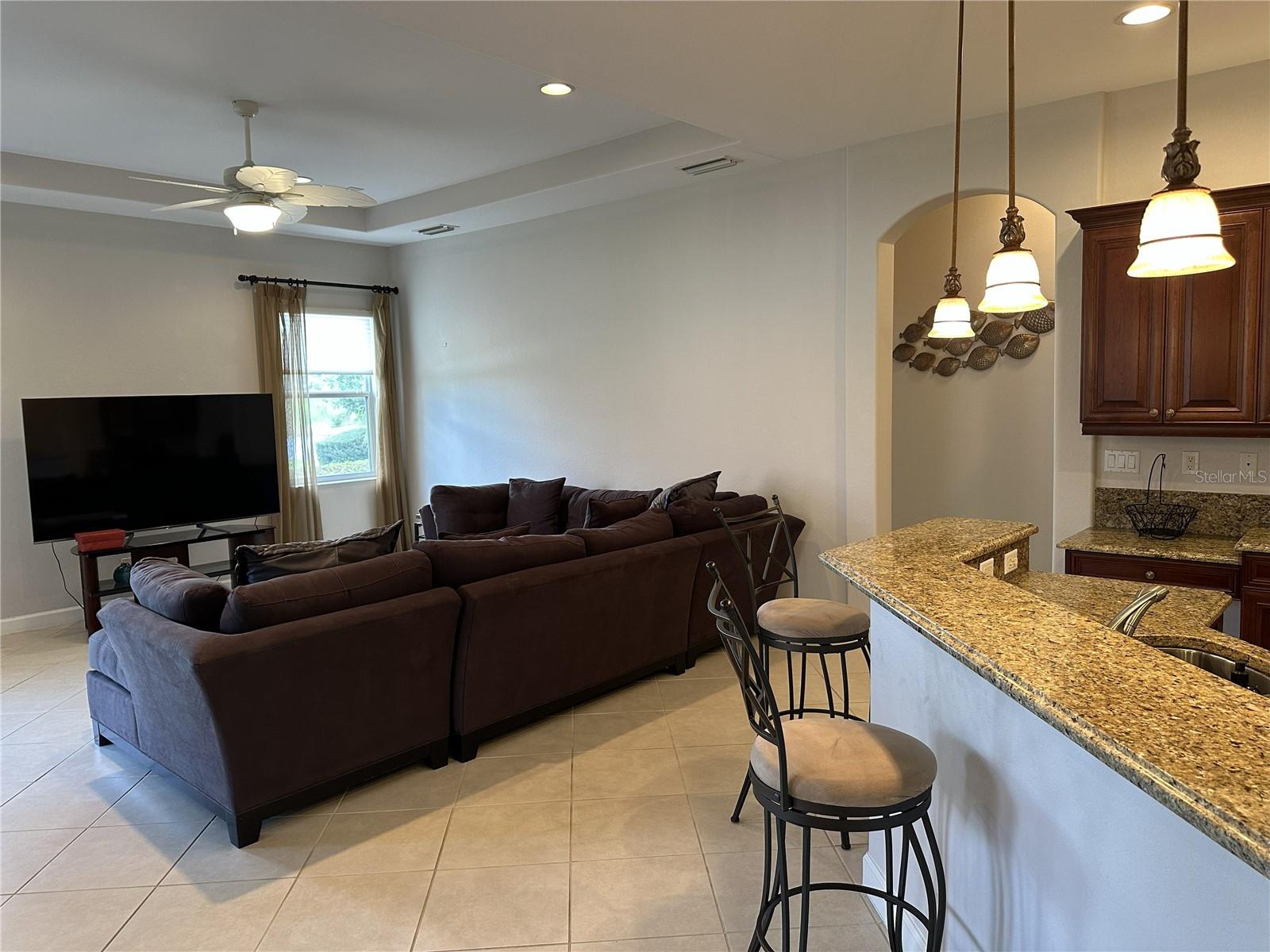 VENETIAN GOLF & RIV CLUB PH 03H - Residential Lease