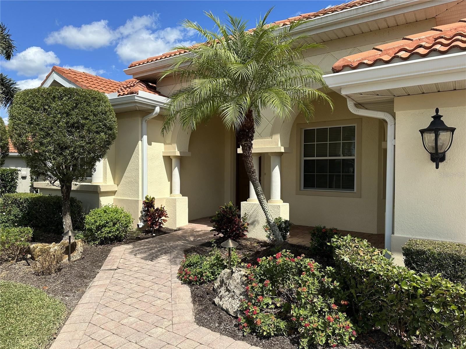 VENETIAN GOLF & RIV CLUB PH 03H - Residential Lease