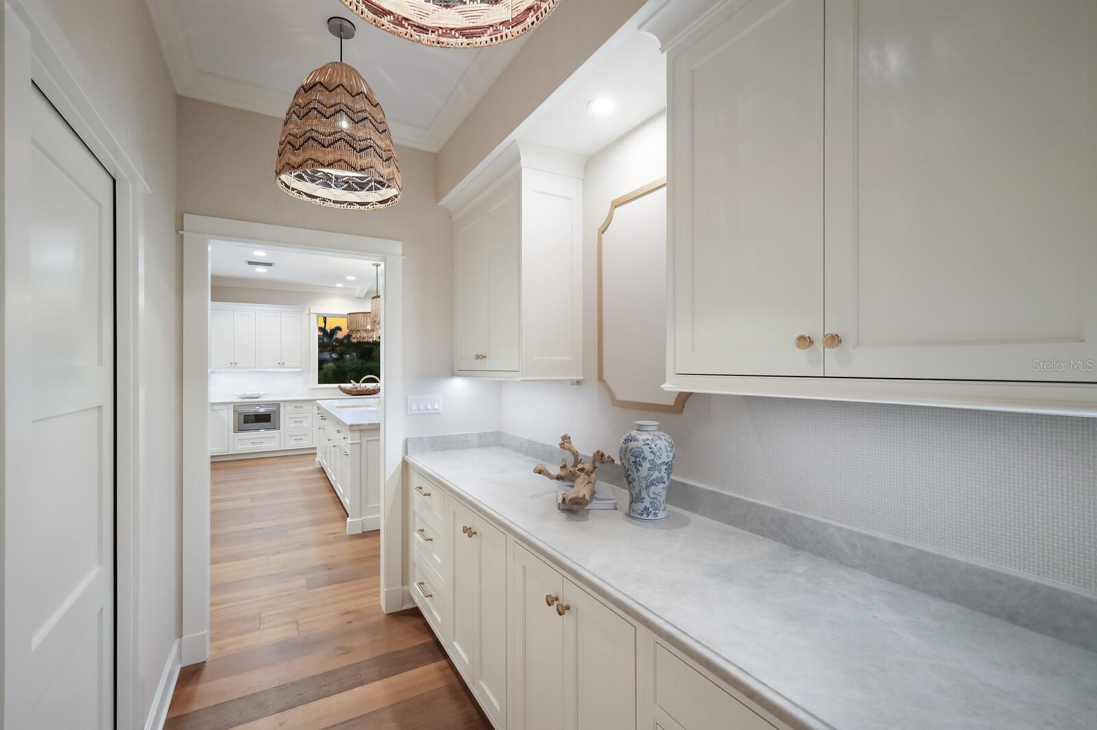 HARBOR DRIVE WATERWAYS - Residential