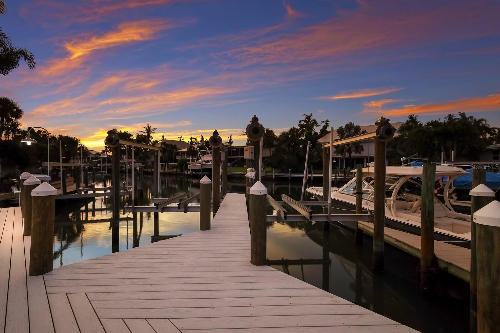 HARBOR DRIVE WATERWAYS - Residential