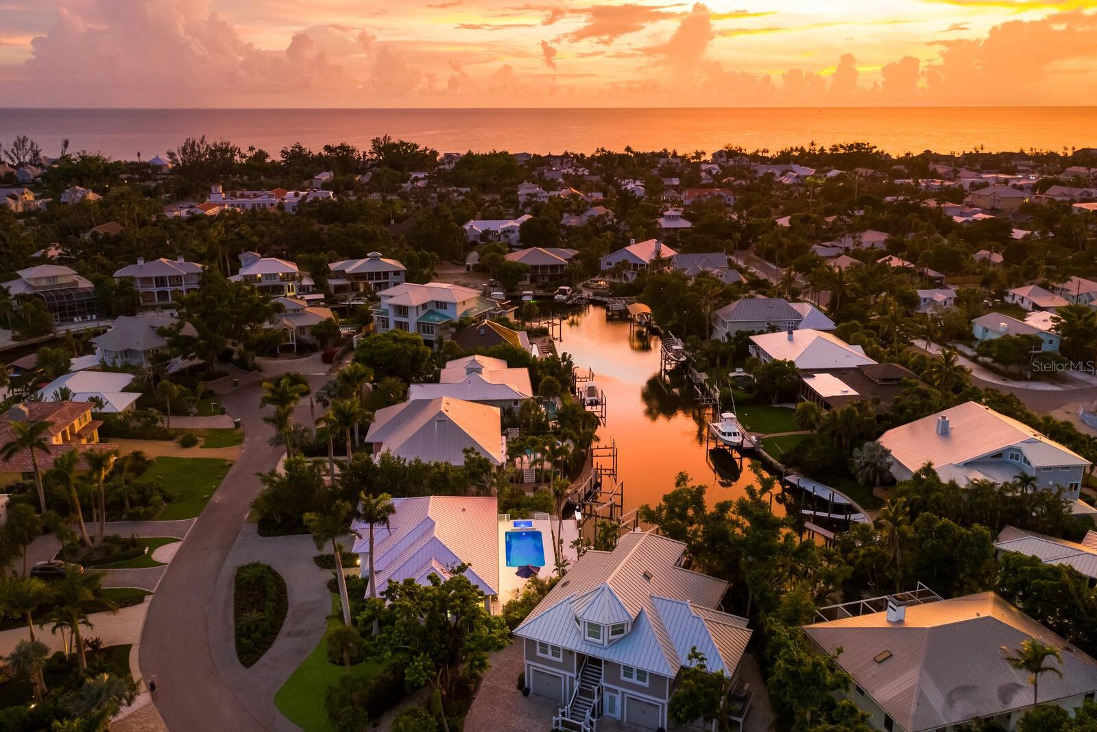HARBOR DRIVE WATERWAYS - Residential