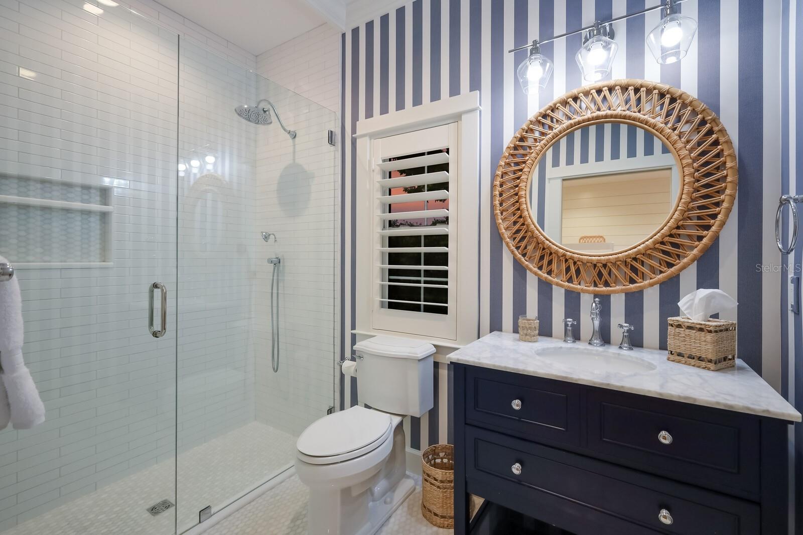 HARBOR DRIVE WATERWAYS - Residential