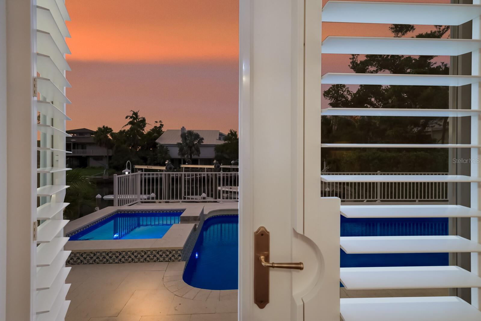 HARBOR DRIVE WATERWAYS - Residential