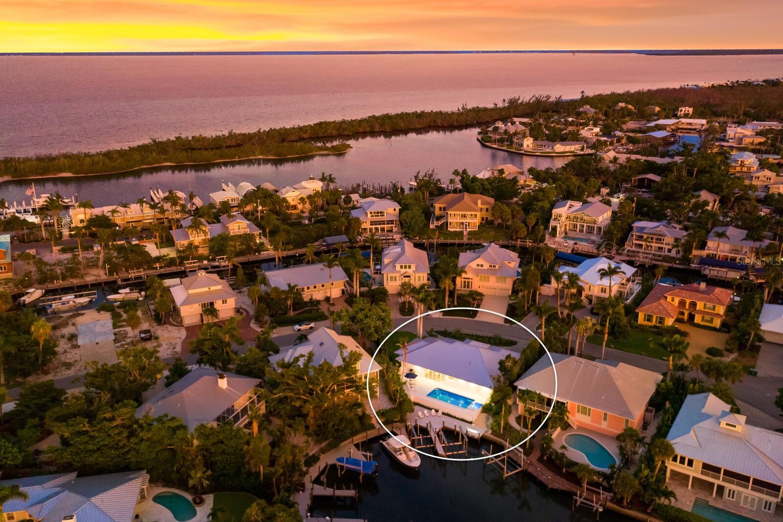 HARBOR DRIVE WATERWAYS - Residential