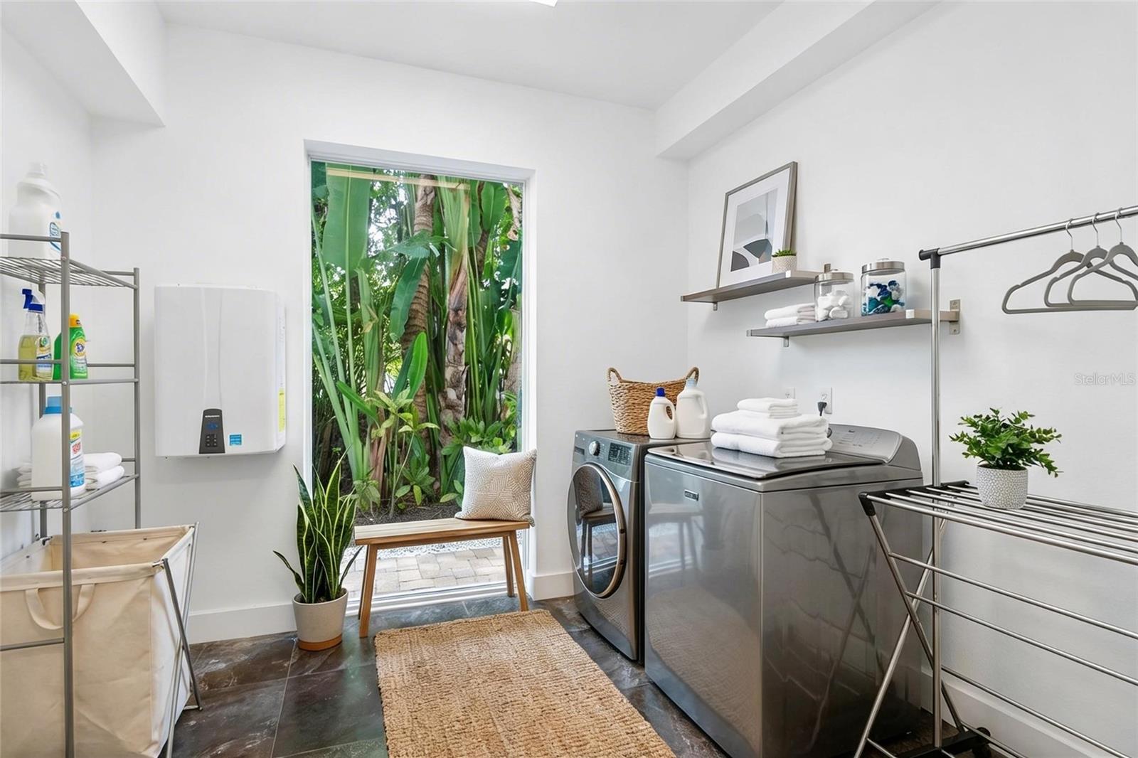 HUDSON BAYOU - Residential