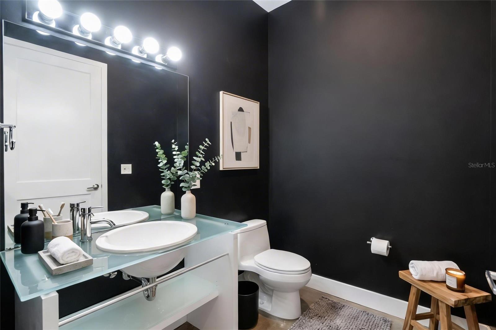 HUDSON BAYOU - Residential