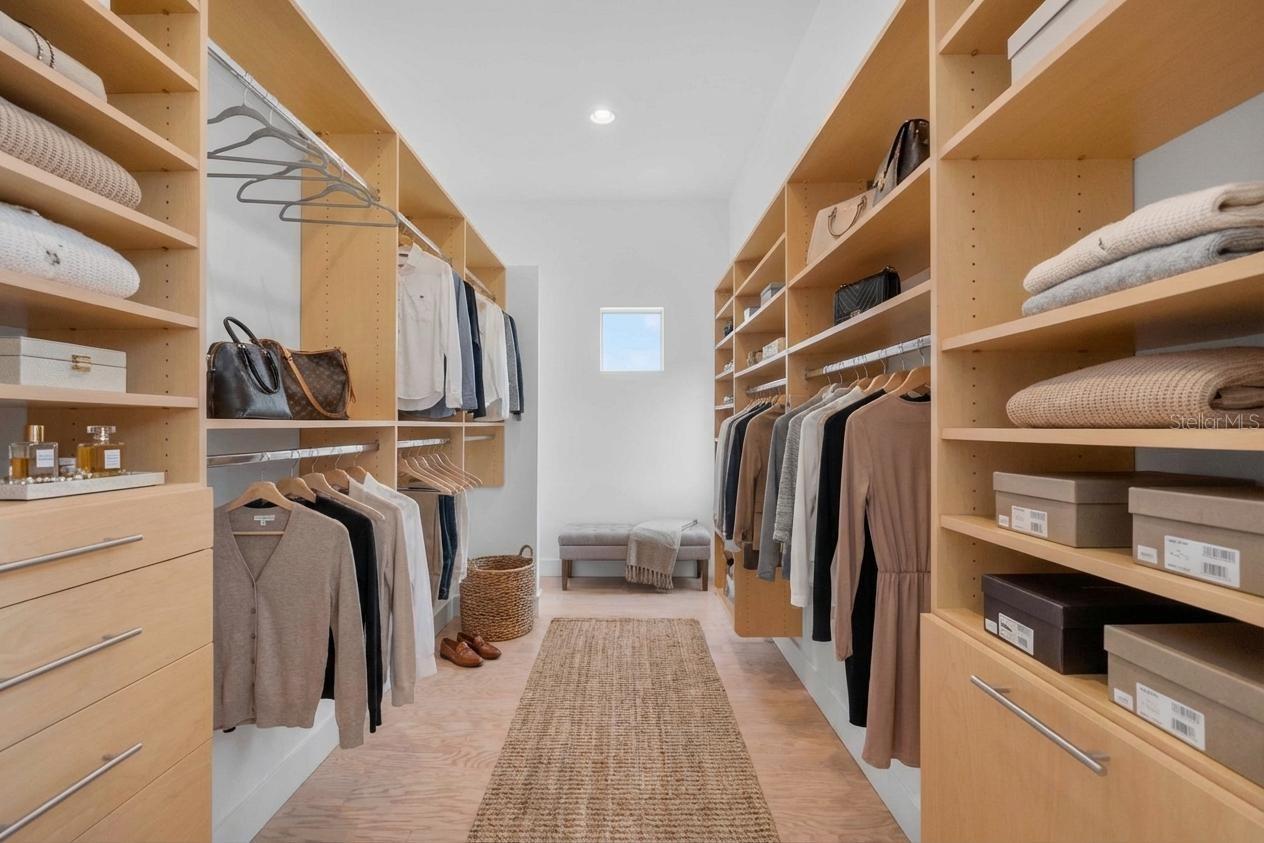 HUDSON BAYOU - Residential