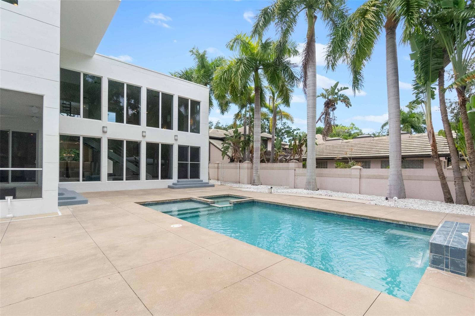 HUDSON BAYOU - Residential