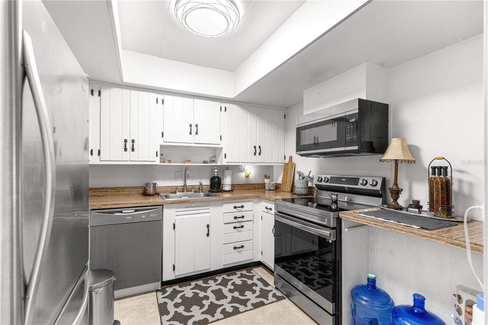 TWIN LAKES VILLAGE EAST - Residential