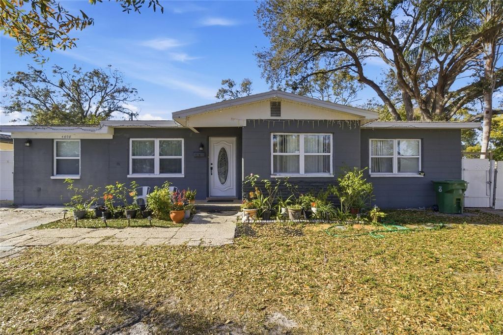 Photo of 4608 Harvey Avenue, Tampa, FL 33603 (MLS # TB8470845)