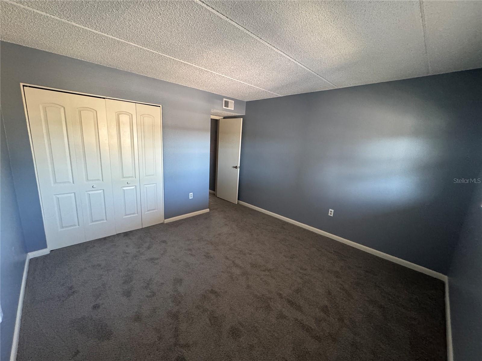 OAKHURST GARDEN APTS CONDO - Residential