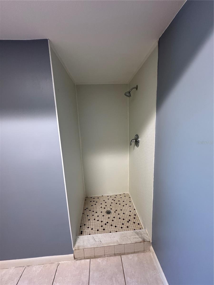 OAKHURST GARDEN APTS CONDO - Residential