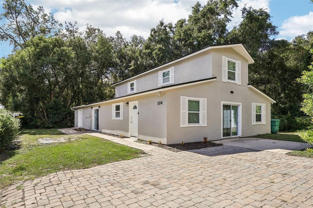 Photo of 104 Hallmark Court, Lake Mary, FL 32746 (MLS # O6355112)