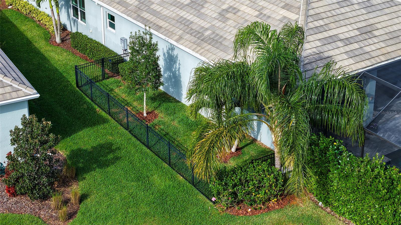 LAKEHOUSE COVE/WATERSIDE PH 1 - Residential