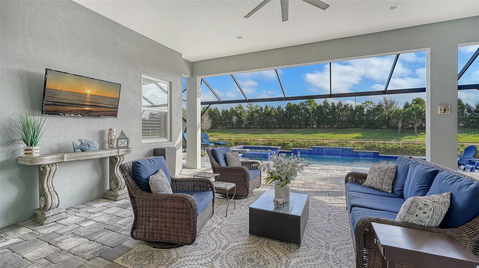 LAKEHOUSE COVE/WATERSIDE PH 1 - Residential