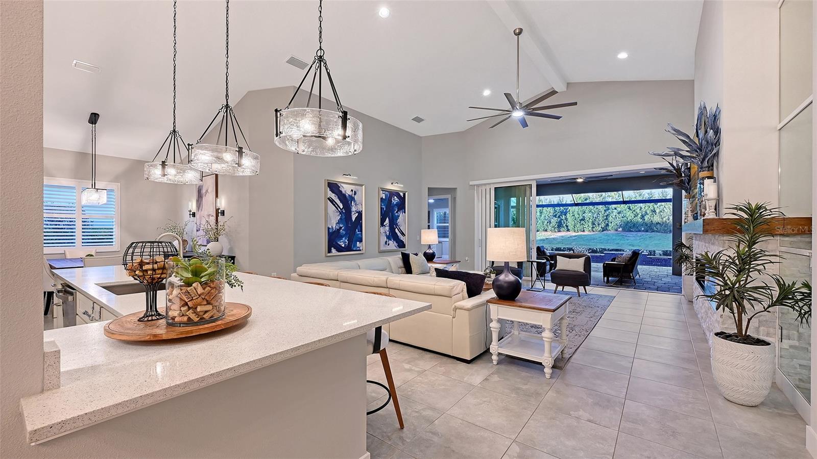 LAKEHOUSE COVE/WATERSIDE PH 1 - Residential