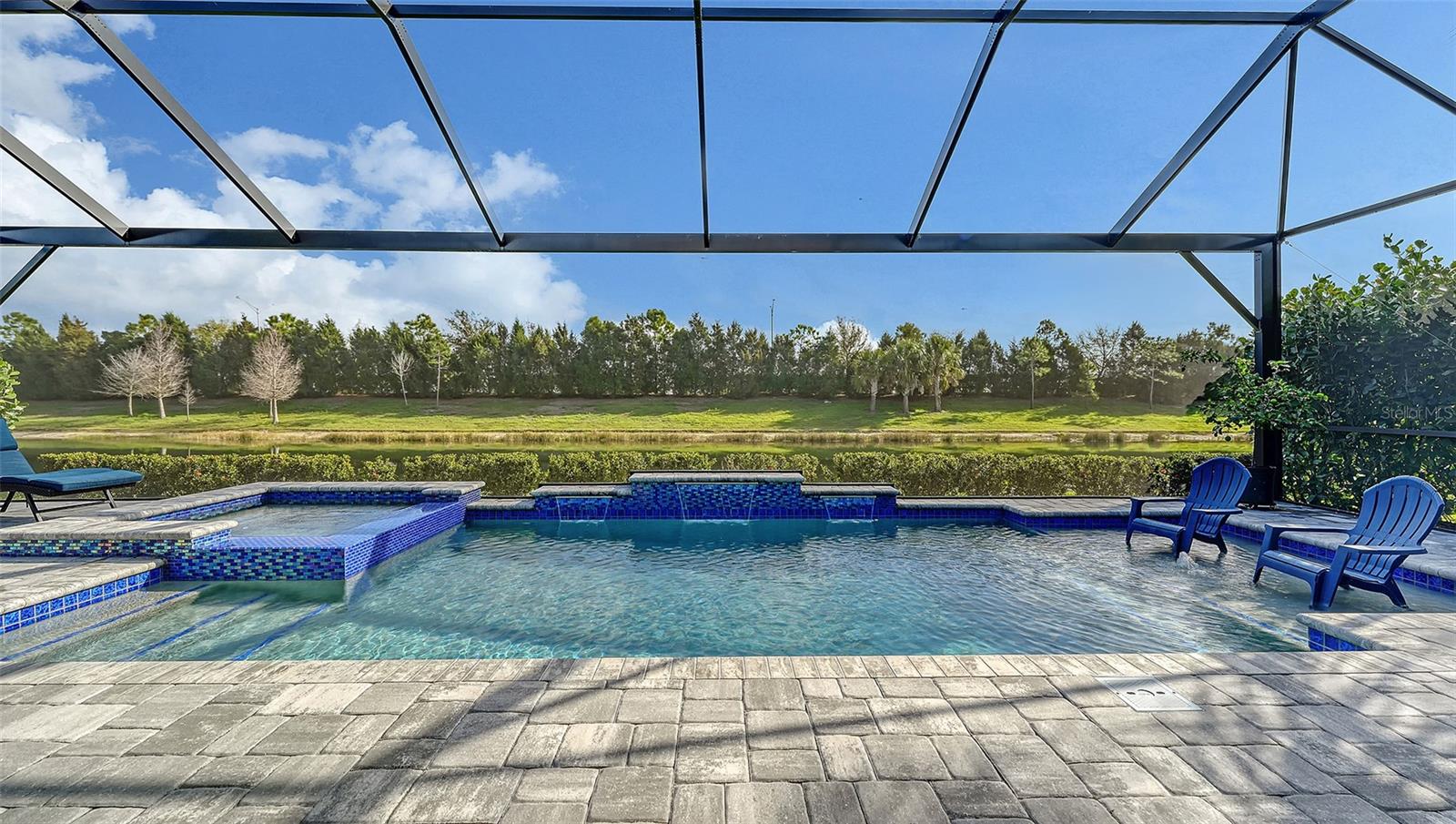 LAKEHOUSE COVE/WATERSIDE PH 1 - Residential