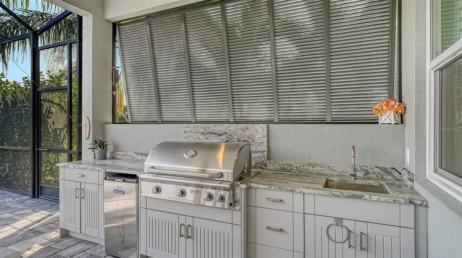 LAKEHOUSE COVE/WATERSIDE PH 1 - Residential