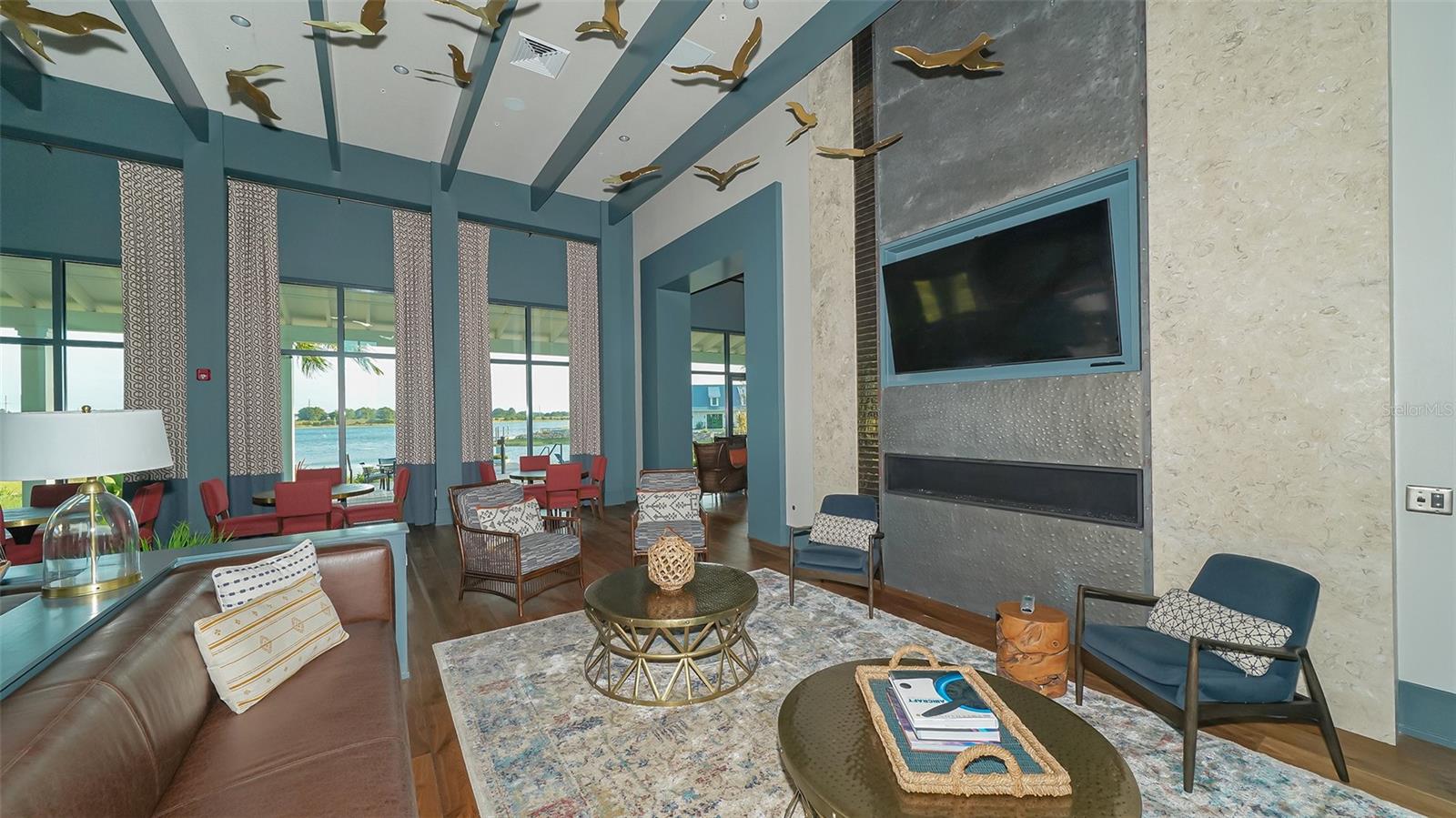 LAKEHOUSE COVE/WATERSIDE PH 1 - Residential