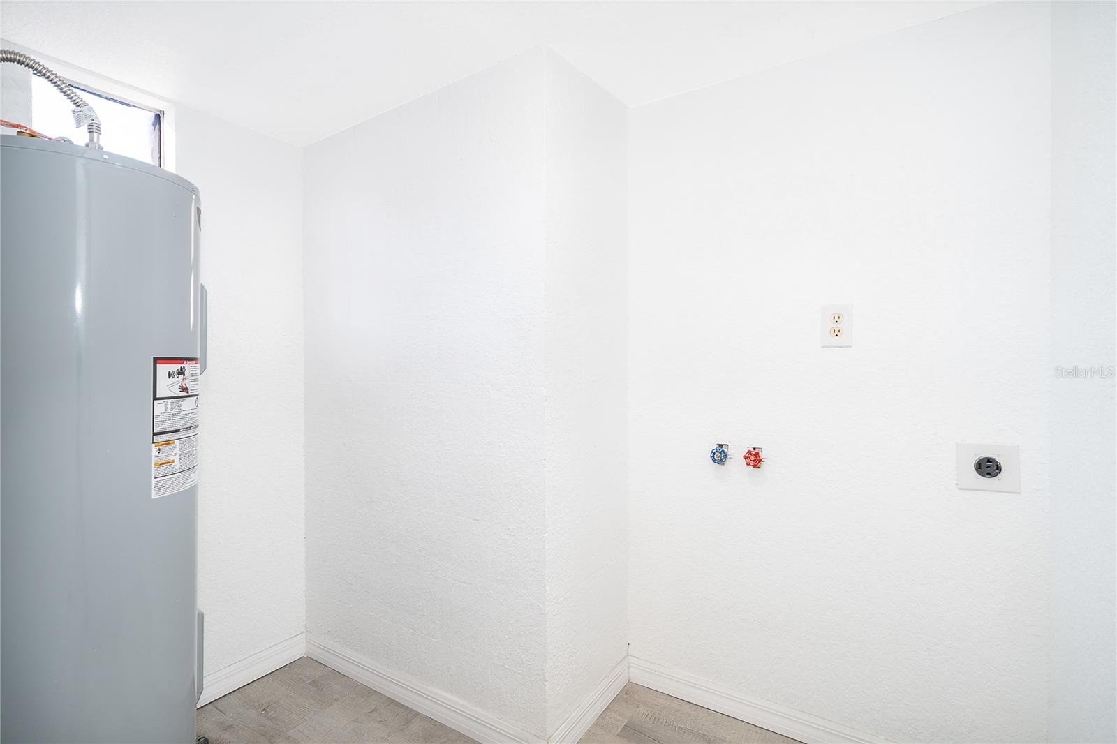 SOUTH FLORIDA RR ADD - Residential