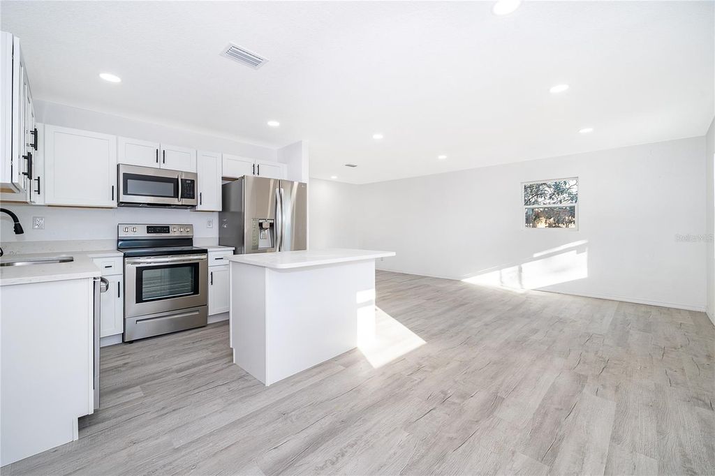 Photo of 1390 Magnolia Street, Bartow, FL 33830 (MLS # O6381958)