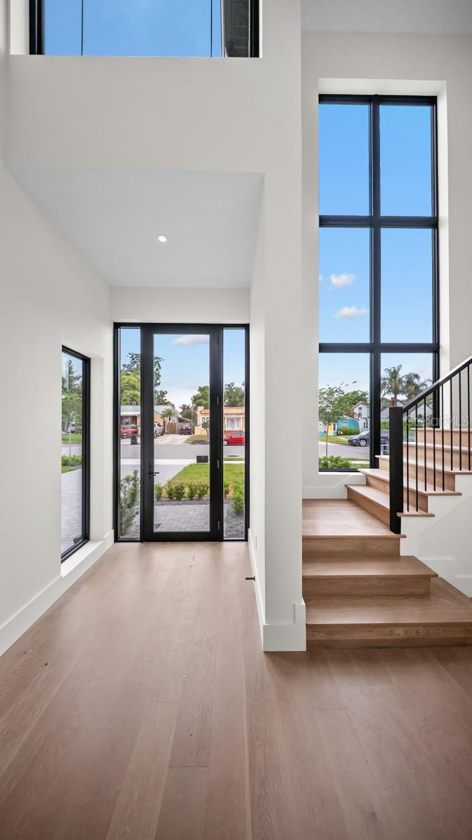 1833 BAYLARIAN BOULEVARD