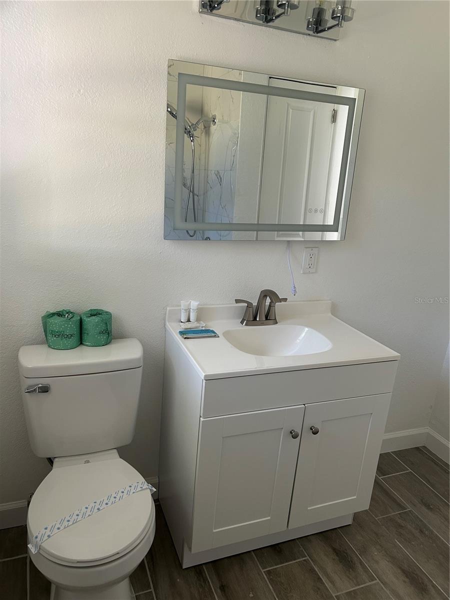 CRESCENT HEIGHTS RESUBDIVIDED - Residential