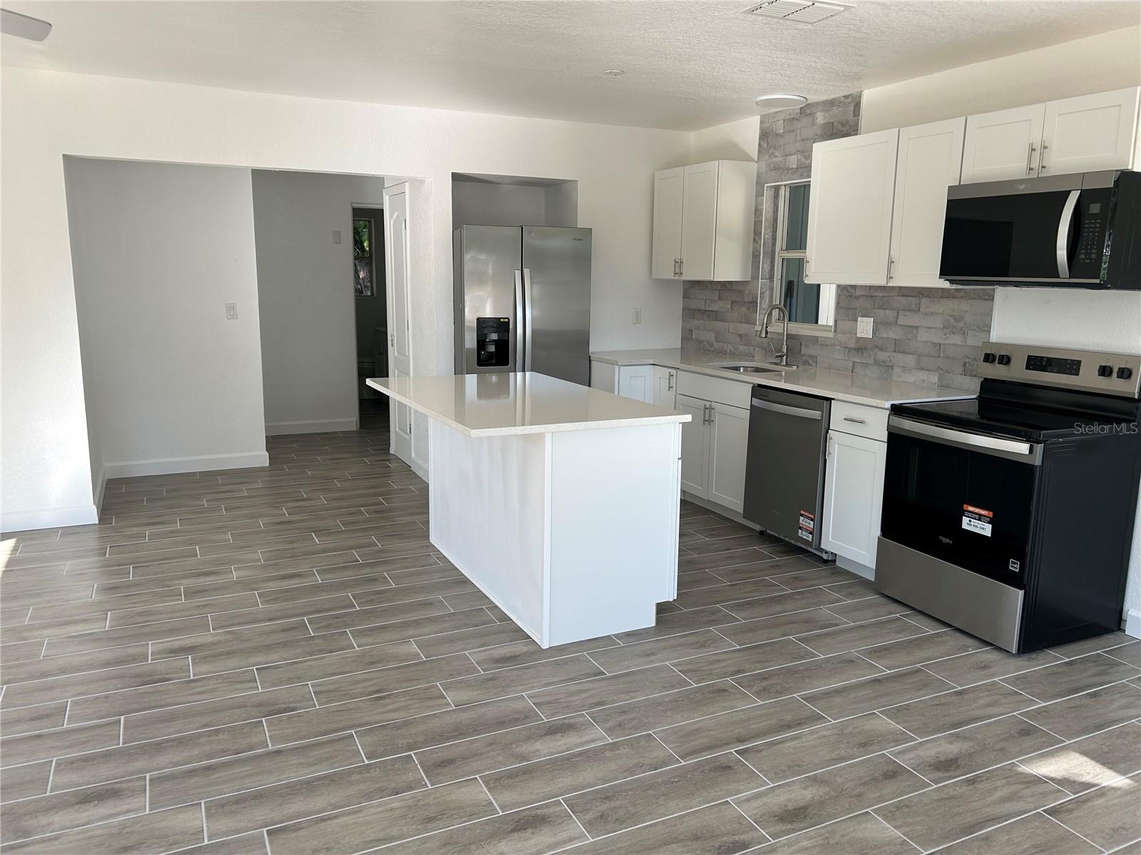 CRESCENT HEIGHTS RESUBDIVIDED - Residential