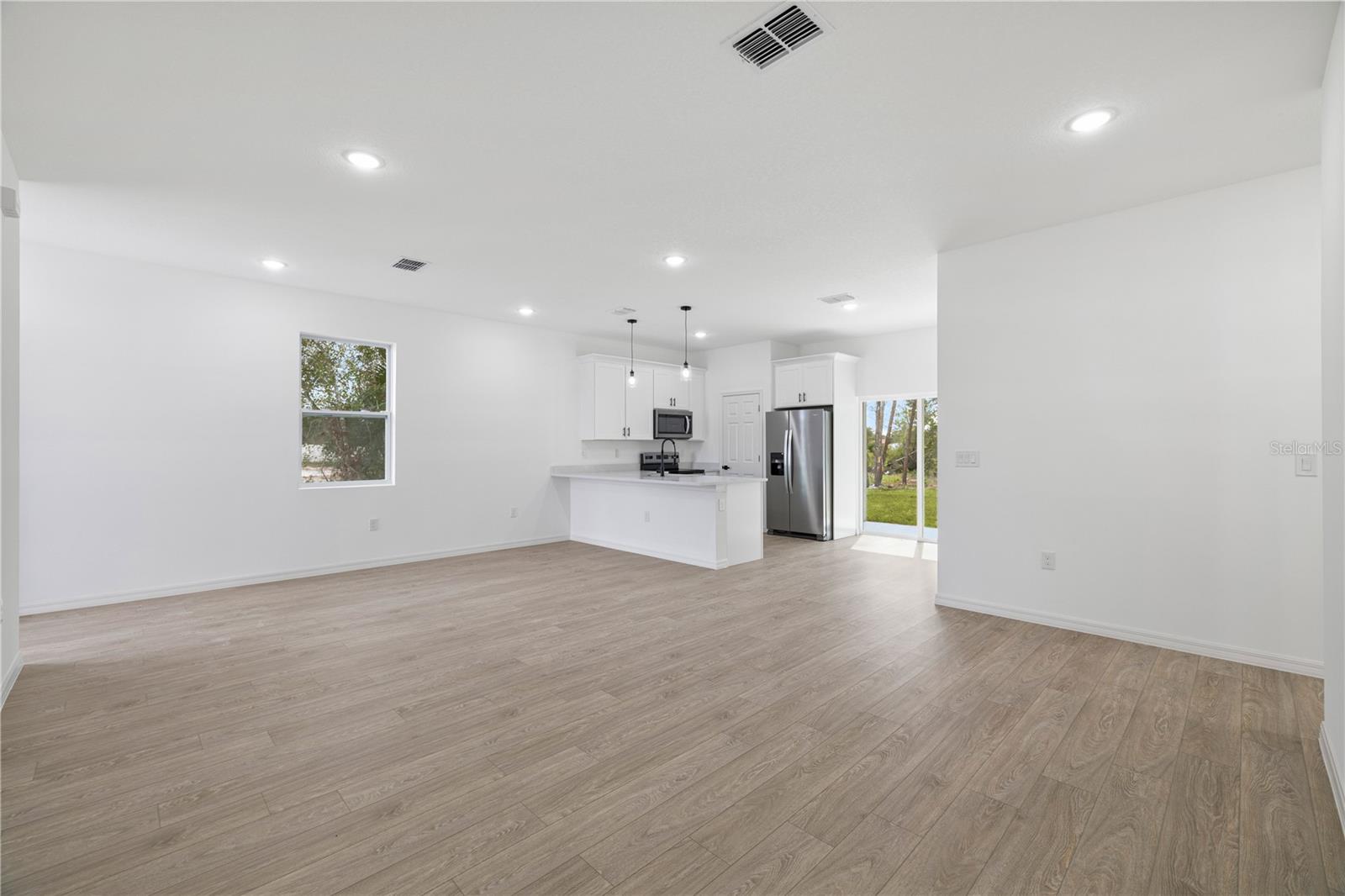 POINCIANA NEIGHBORHOOD 2 VILLAGE 8 - Residential