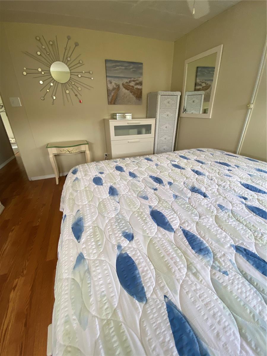 HOLIDAY PARK - Residential