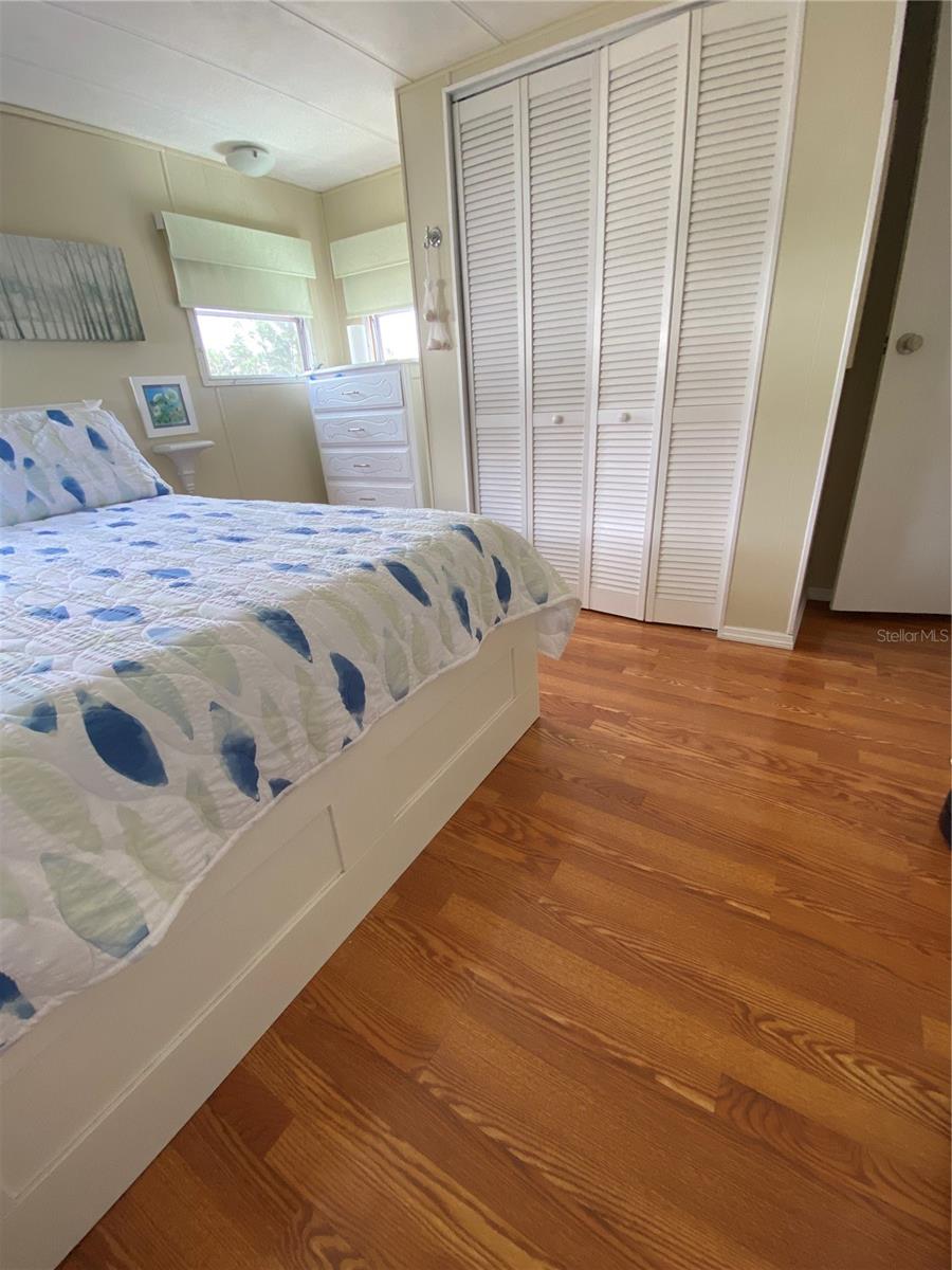 HOLIDAY PARK - Residential