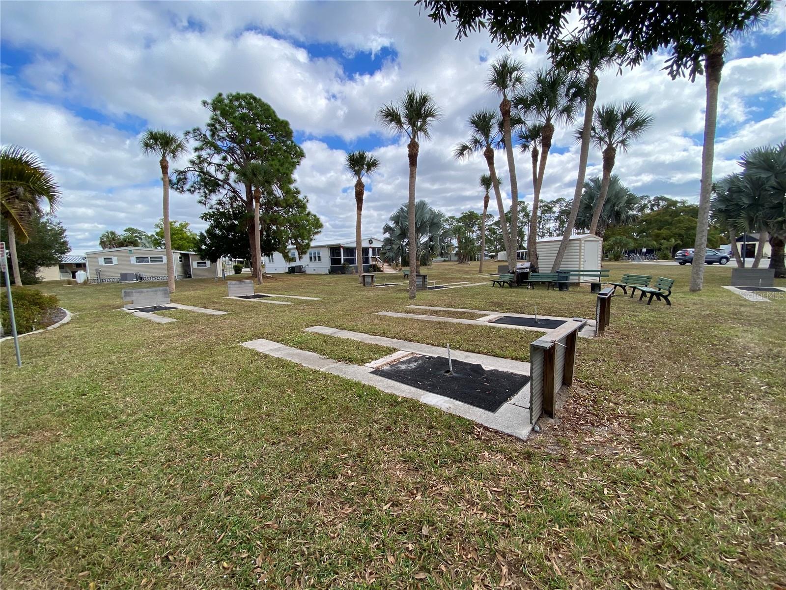 HOLIDAY PARK - Residential