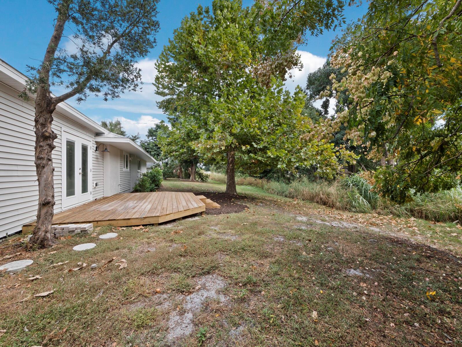 SOUTH GATE - Residential