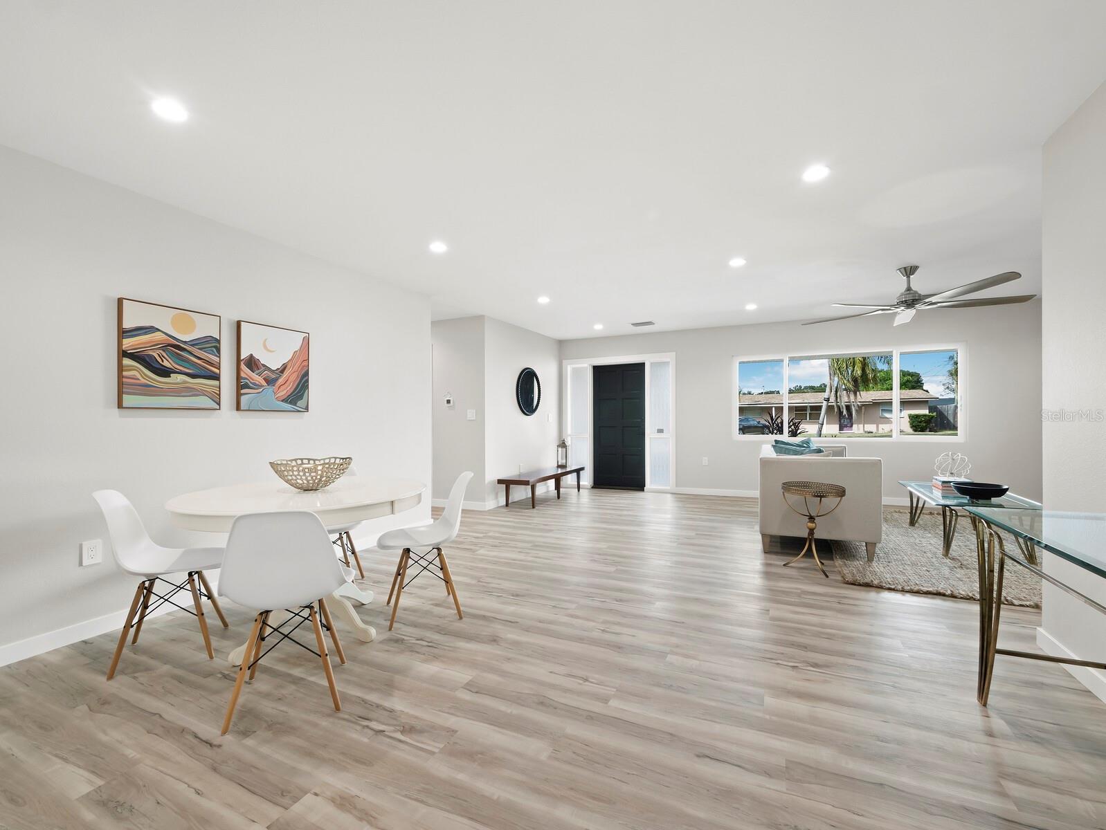 SOUTH GATE - Residential