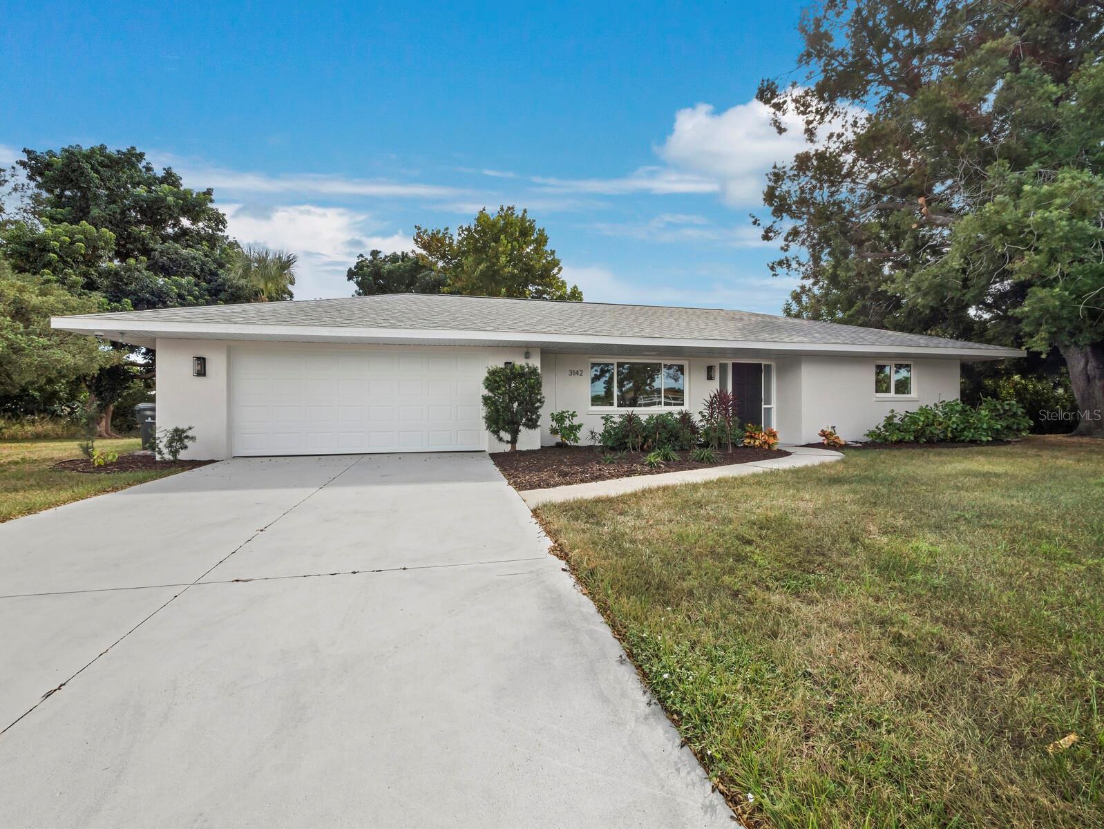 SOUTH GATE - Residential